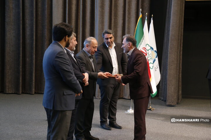 اولین نشست مدیران ارتباطات شهرداری های کشور