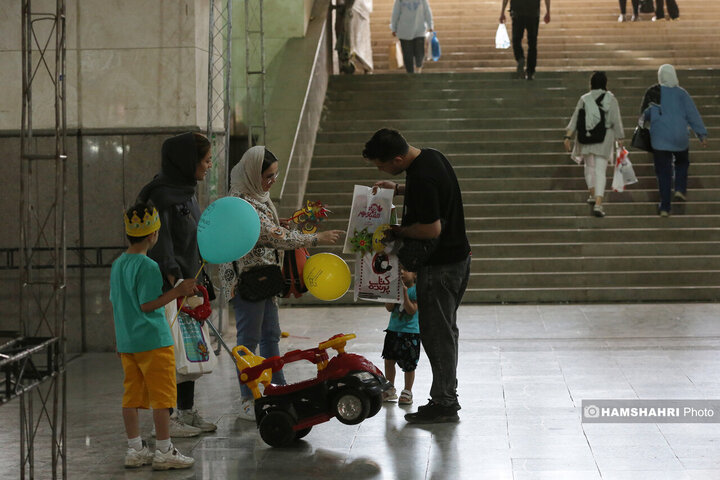 سی و ششمین نمایشگاه کتاب تهران - روز هفتم