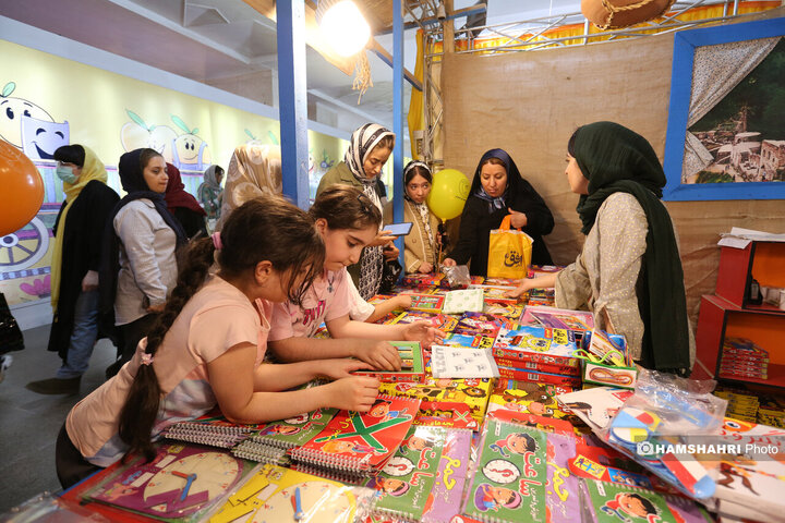 سی و ششمین نمایشگاه کتاب تهران - روز هفتم