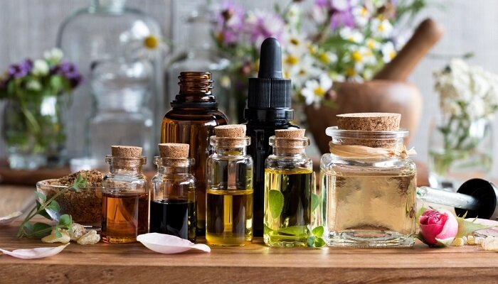ترفندهای  ساده و طبیعی برای خوشبو کردن حمام