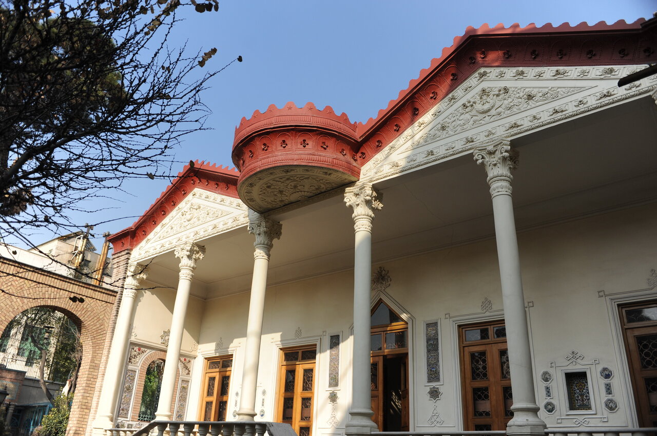 گرانترین خانه جهان توسط چه کسی به تهرانی ها هدیه شد؟