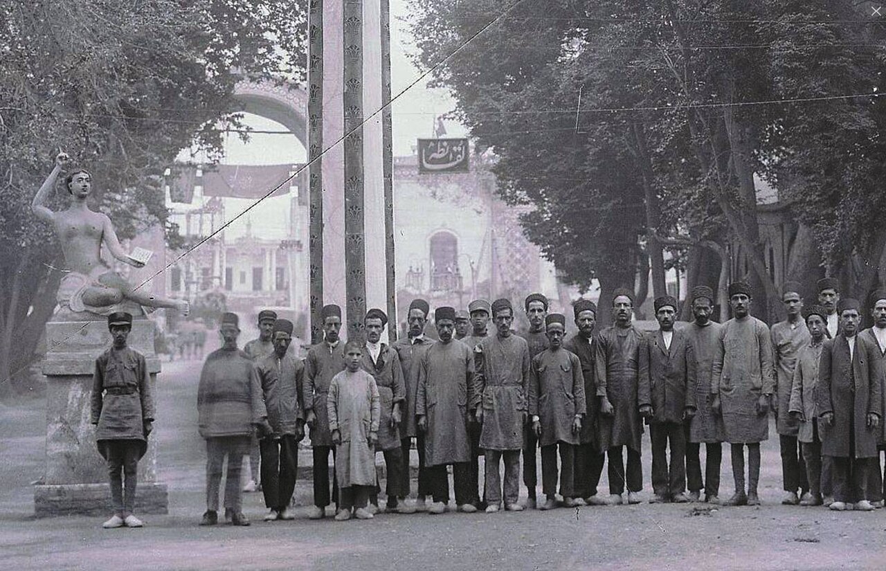 نوستالژیک مثل کافههای تهران | اولین کافه های تهران چطور شکل گرفتند؟