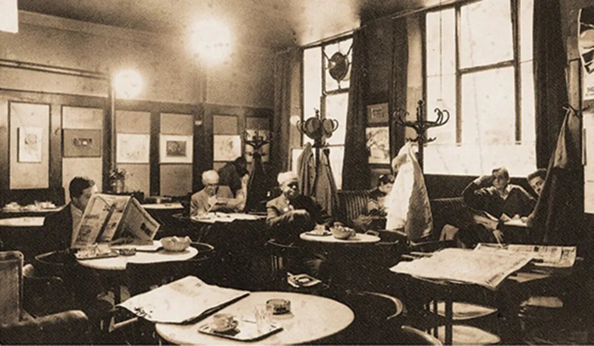 نوستالژیک مثل کافههای تهران | اولین کافه های تهران چطور شکل گرفتند؟