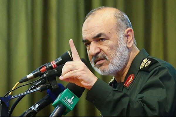 فرمانده کل سپاه خطاب به صهیونیست‌ها: اگر در یک لحظه با ۶۰۰ موشک مواجه شوید چه‌کار خواهید کرد؟