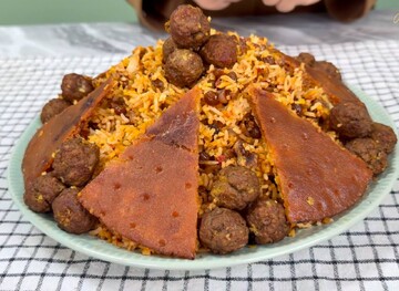 طرز تهیه گردو پلو ؛ غذای مجلسی شهر کرد 