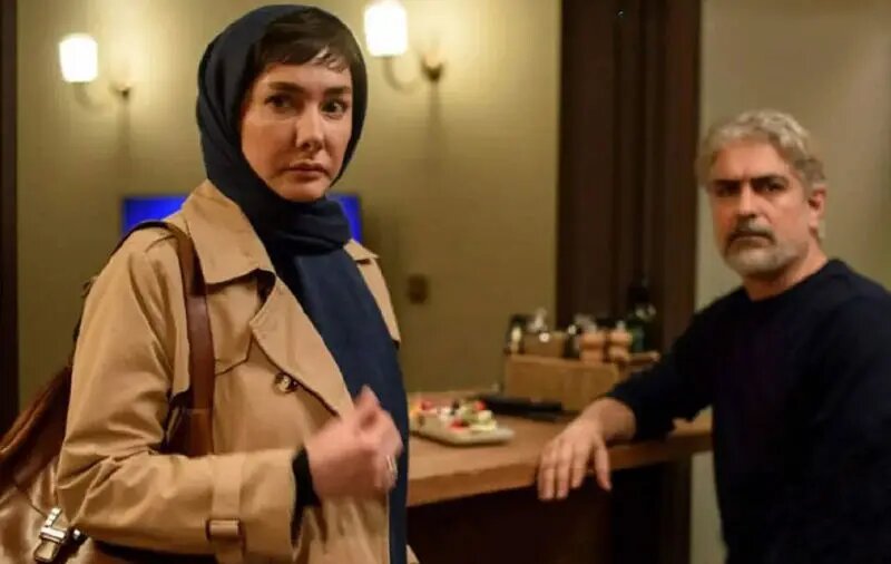 لحظه حمله به کارگر کارخانه و زخمی کردن او در یک سریال جدید |‌ ببینید