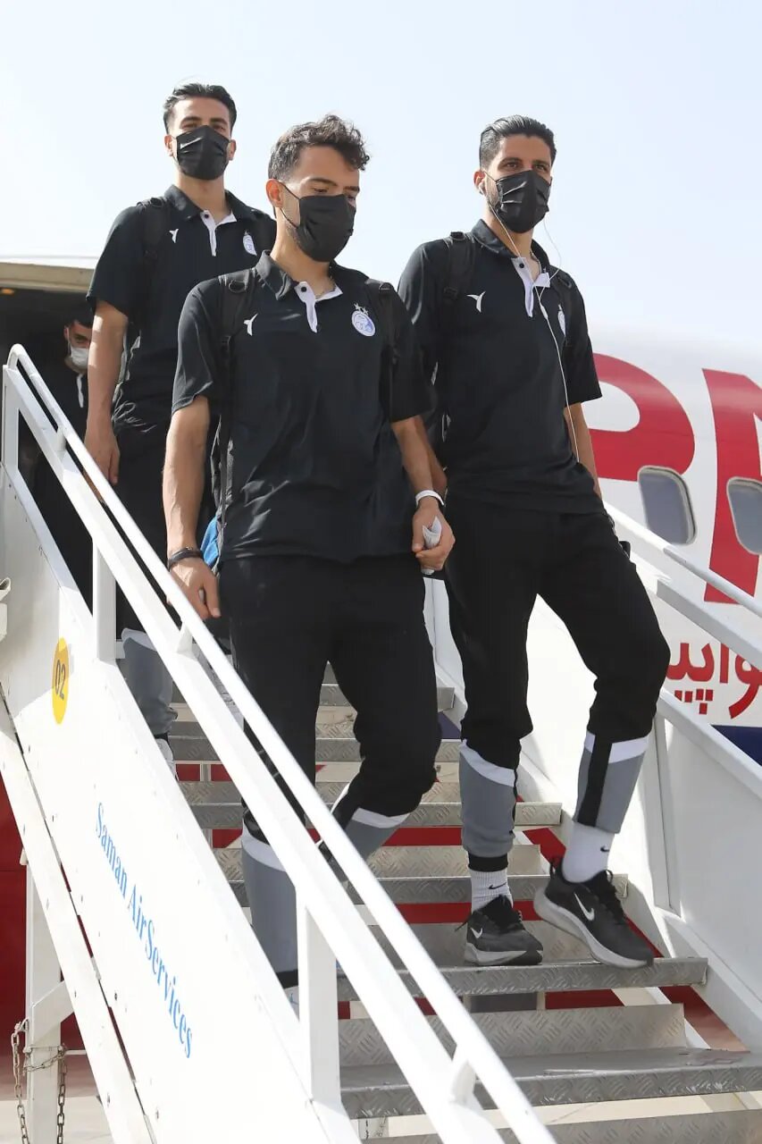 پیام جنجالی کاروان استقلال به پرسپولیس در راه اصفهان | نمی توانیم بازی کنیم!