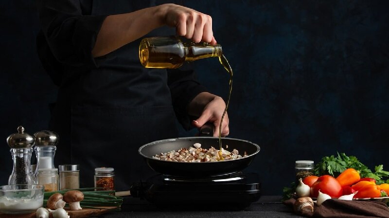 با این ۴ اشتباه غذای خود را از بین میبرید