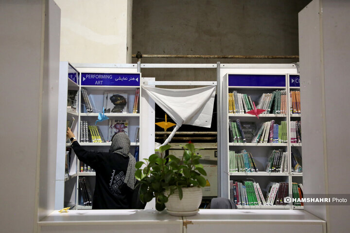 حضور مردم در نهمین روز نمایشگاه کتاب