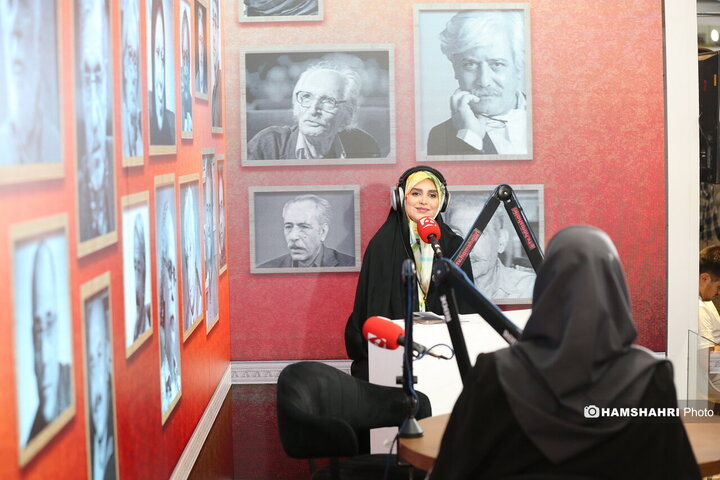 ویژه برنامه ی نمایشگاه کتاب