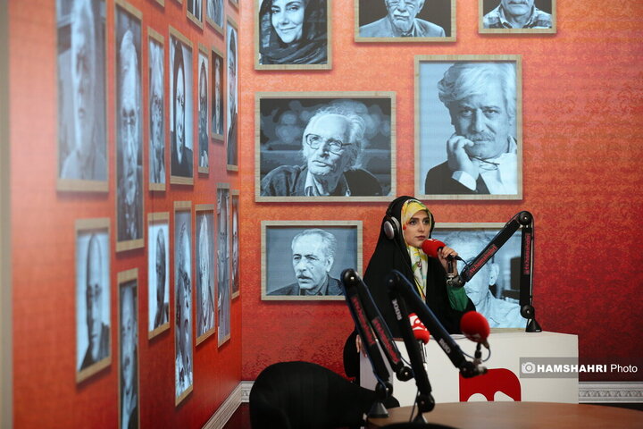 ویژه برنامه ی نمایشگاه کتاب