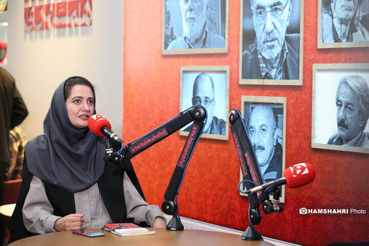 ویژه برنامه ی نمایشگاه کتاب