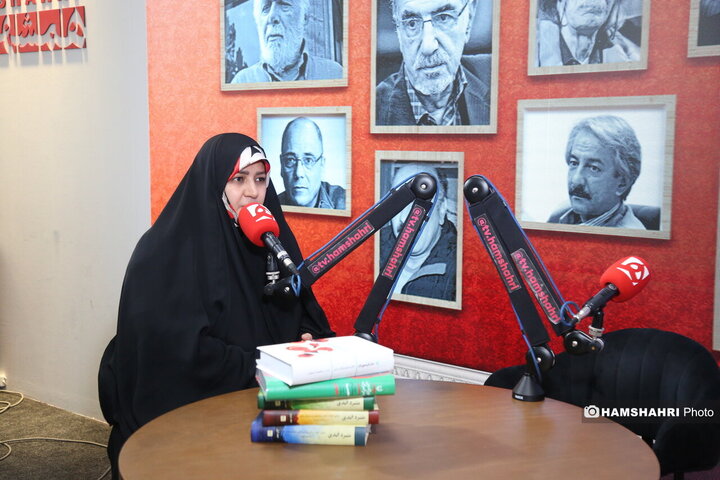 ویژه برنامه ی نمایشگاه کتاب