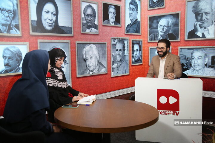 ویژه برنامه ی نمایشگاه کتاب