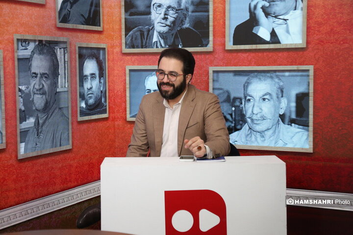 ویژه برنامه ی نمایشگاه کتاب