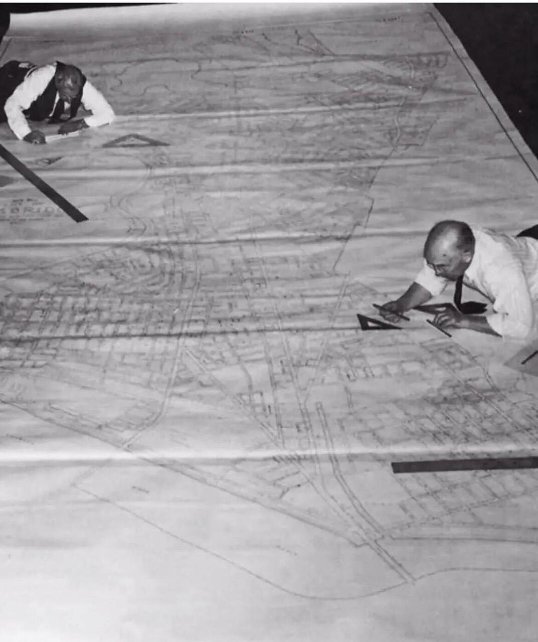 وقتی که اتوکد اختراع نشده بود | عکس