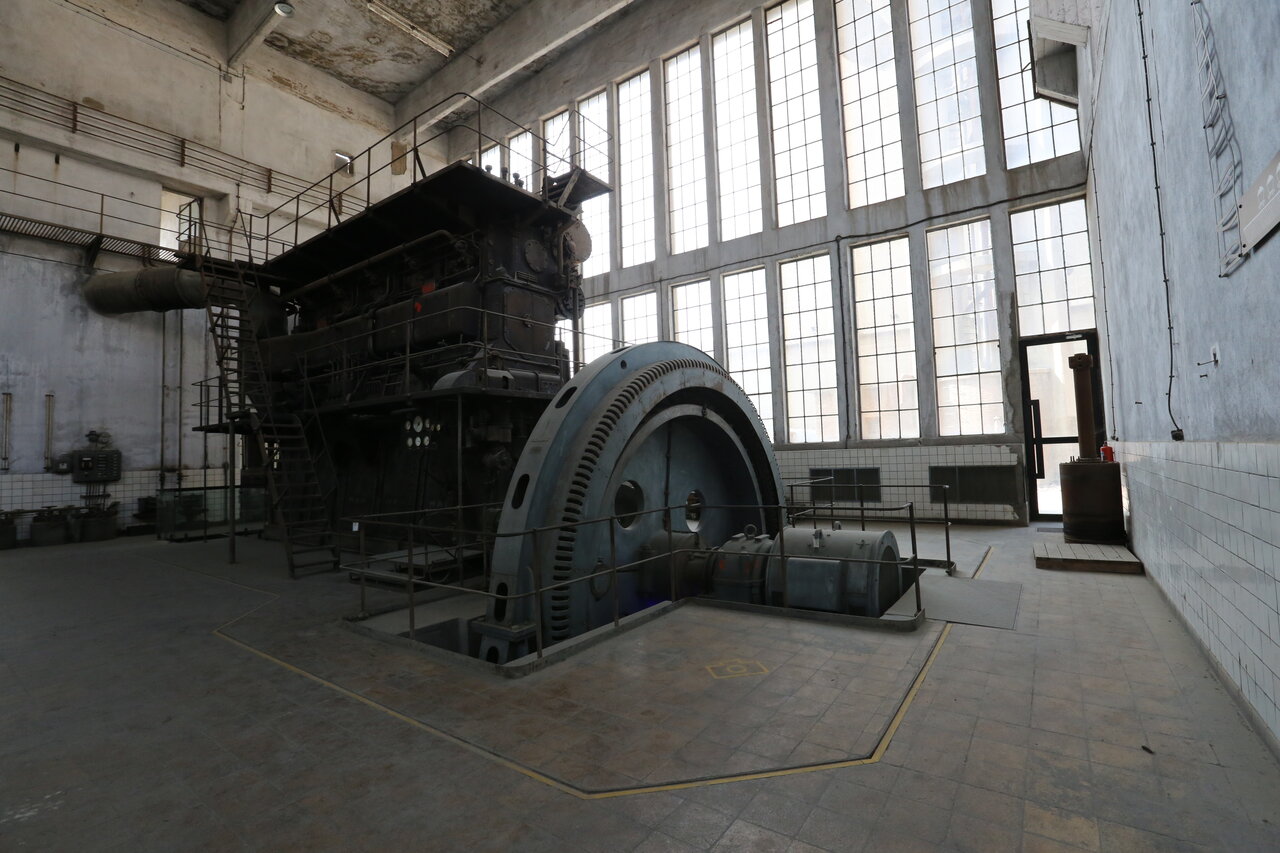 برق سیمان ری