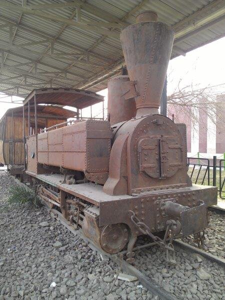 نخستین لکومویتو تهران کجاست؟ | کشف ریل ماشین دودی در خیابان فدائیان اسلام