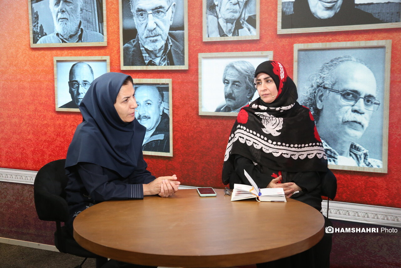 تولد یک مادر و دختر در یک خانه جادویی چگونه اتفاق افتاد؟