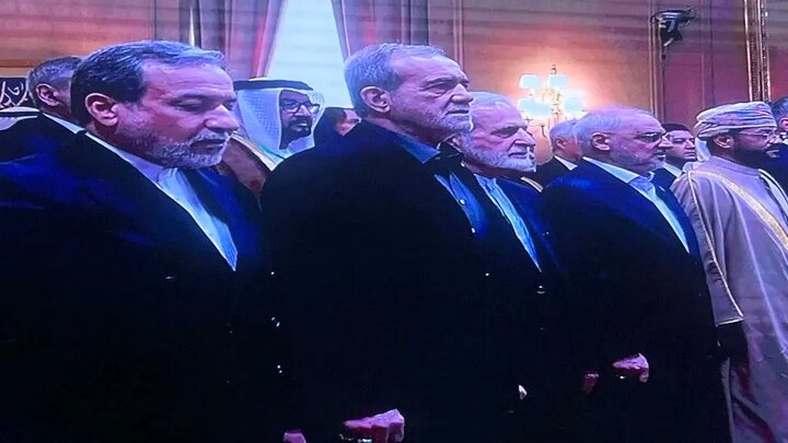 پزشکیان و عراقچی در مجمع گفتگوی تهران + ویدئو