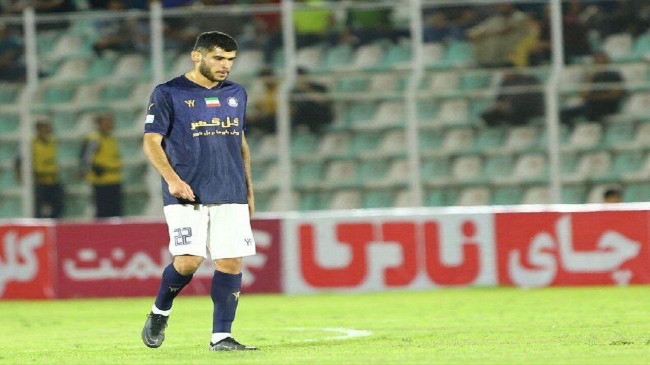 ۵۰ میلیارد بدهید این بازیکن را ببرید پرسپولیس؛ رضایت سرمربی با ما