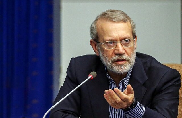 لاریجانی:‌ شیفتگی به جولانی از کمدی‌های زمان است
