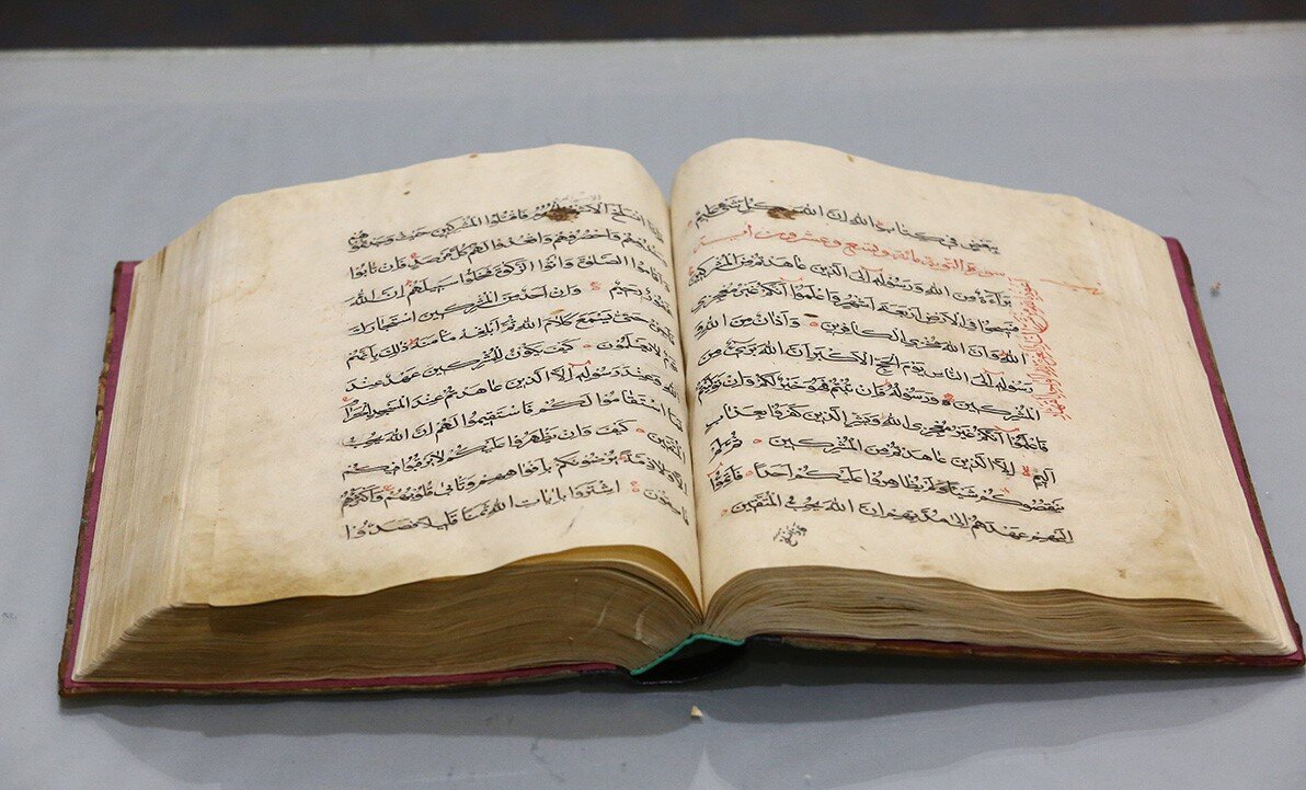 آخرین خبرها از سرقت موزه ماهان | بازداشت ۳ نفر در پی سرقت + فیلم سرقت از موزه
