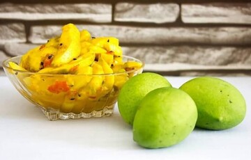طرز تهیه ترشی انبه خوشمزه و تند به سبک جنوبی