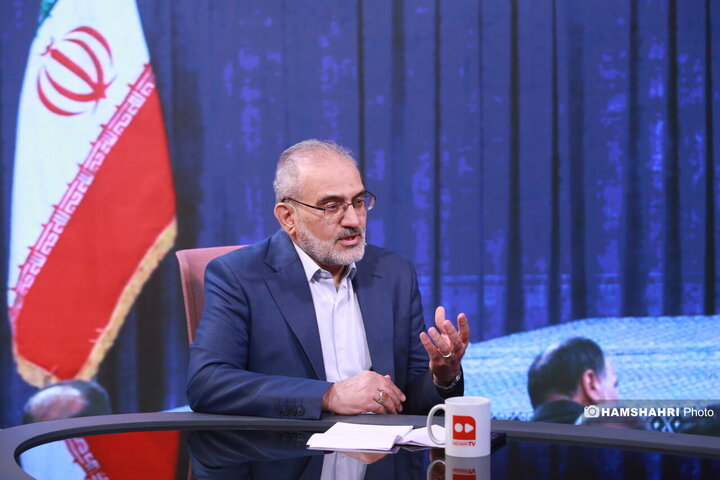 تحلیل صحبت های رهبری در دیدار خانواده شهدای خدمت