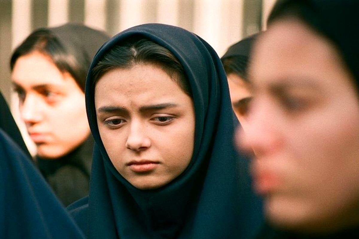 این راه در کنار «دختری با کفش‌ها کتانی» باز شد