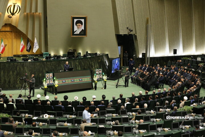 گرامیداشت «شهدای خدمت» در مجلس