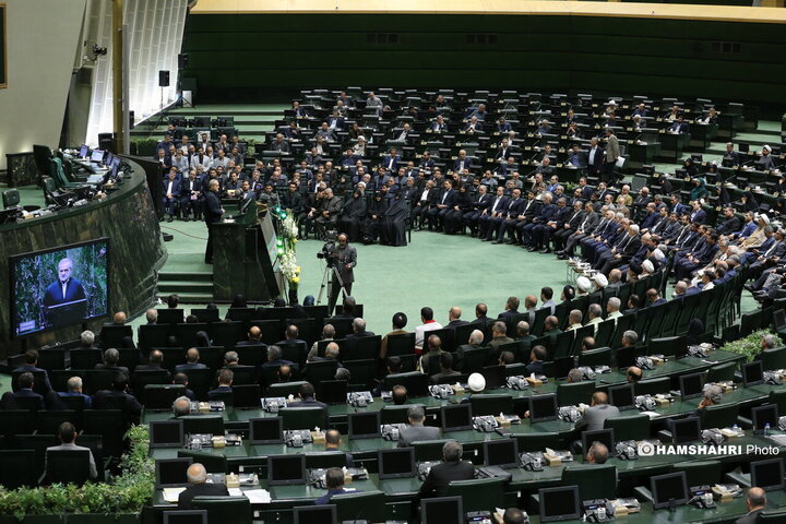گرامیداشت «شهدای خدمت» در مجلس