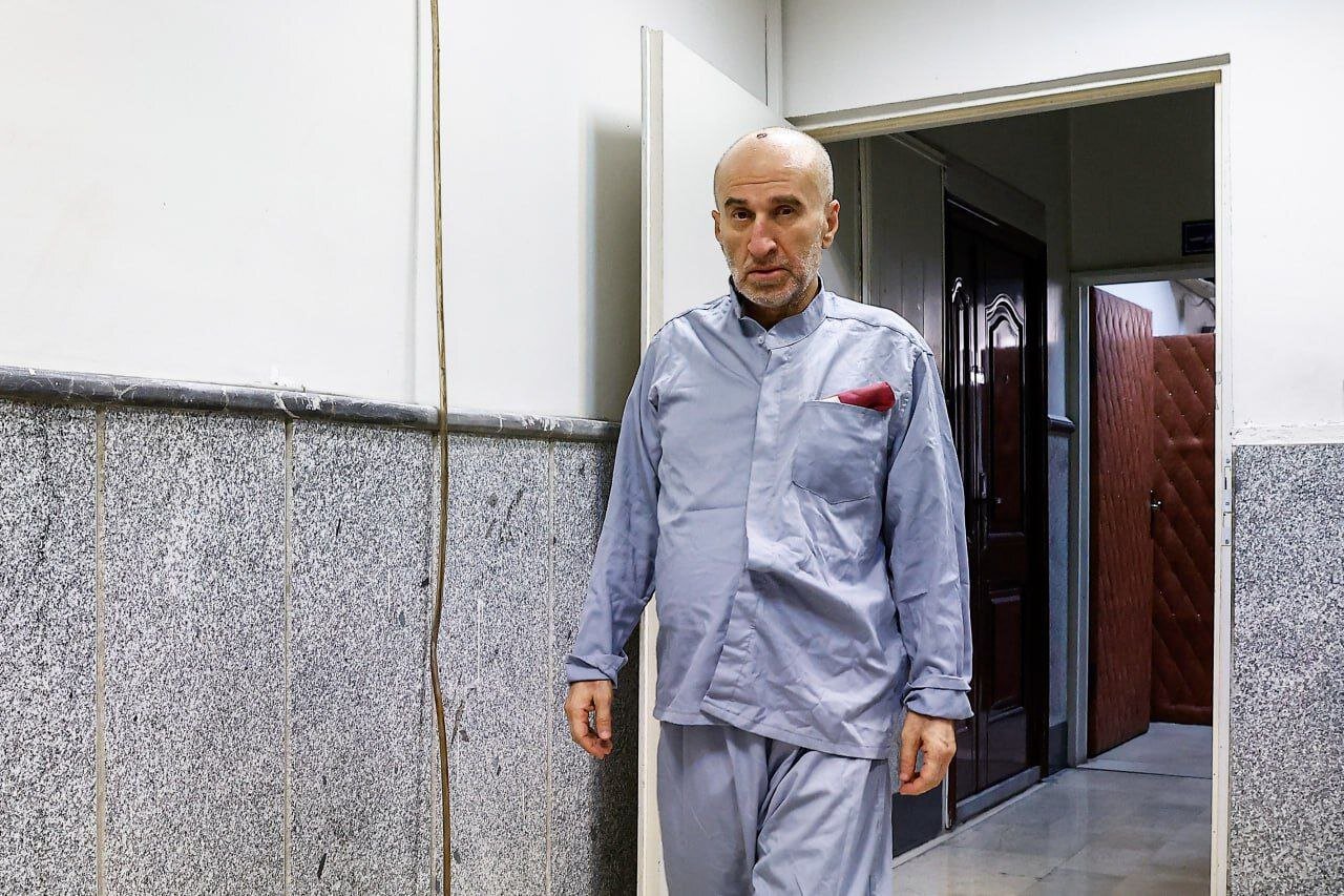 شناسایی و دستگیری شبکه جعل و غصب عناوین مقامات کشوری، لشکری و قضایی | تصاویر