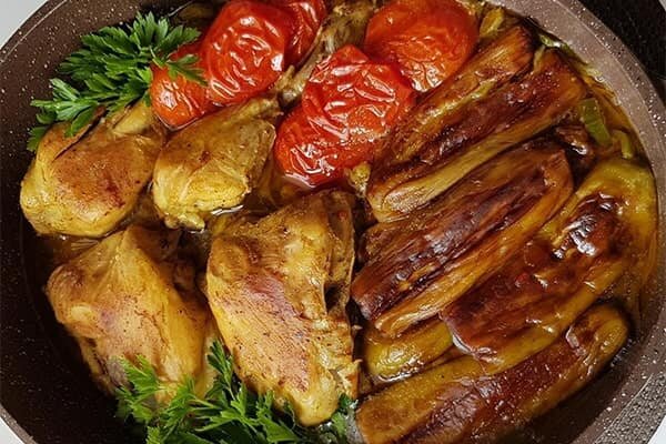 خورش غوره مسما؛ غذای خوشمزه بهار و تابستان