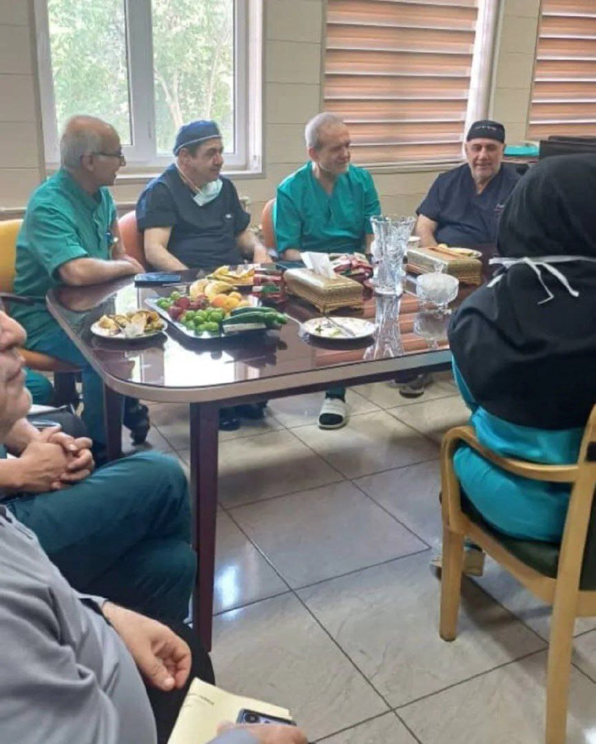 اقدام کمسابقه؛ بازگشت پزشکیان به اتاق عمل+ تصاویر و جزئیات