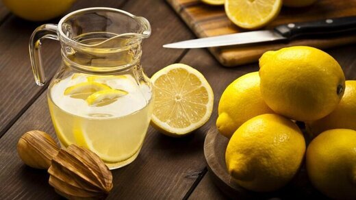 آیا نوشیدن صبحگاهی آب لیمو لاغر می‌کند؟