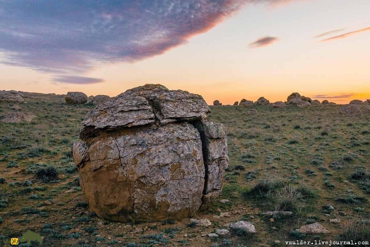 شگفتی زمین‌شناسی یا نشانه‌ای از دنیای ناشناخته؟ | عکس