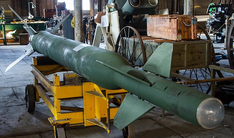 آشنایی با بمب سنگر شکن جیبییو-۲۸