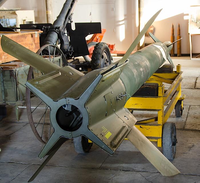 آشنایی با بمب سنگر شکن جیبییو-۲۸