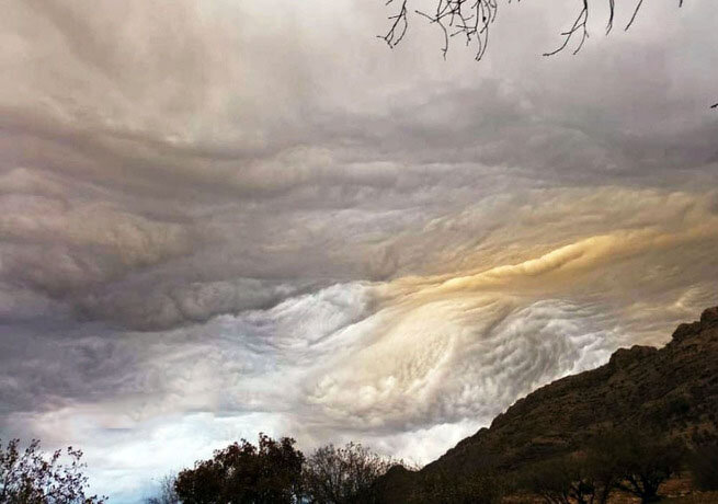 ابرهای ناشناس به آسمان ایران رسیدند؟ | مردم مراقب باشند ابرهای عجیب