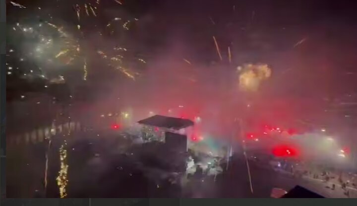 تصاویر دیدنی از خوشحالی و آتش بازی هواداران ناپولی پس از قهرمانی