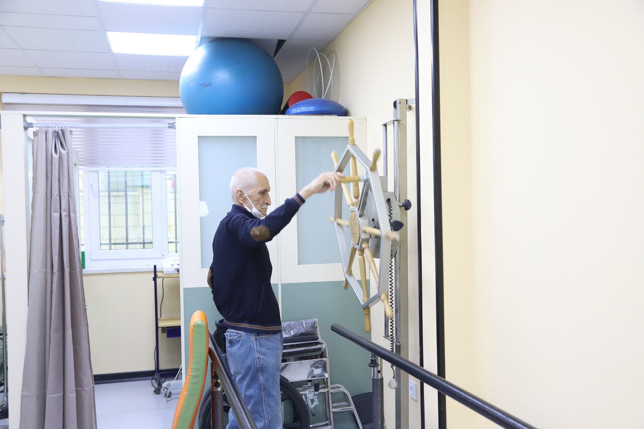 مدرسه پدربزرگها و مادربزرگها