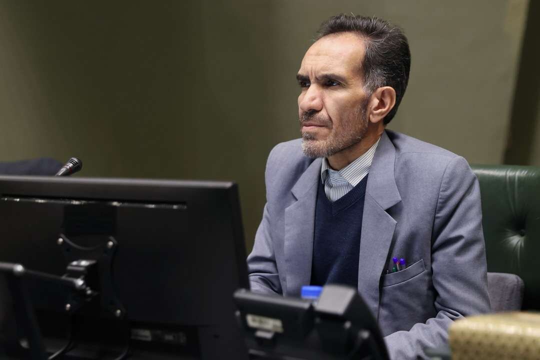 اگر سفر پرهزینه وزیر راه محرز شود مجلس مماشات نخواهد کرد