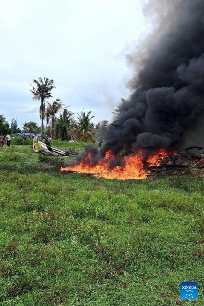 تصاویر سقوط بالگرد پلیس؛ ۳ نفر کشته شدند