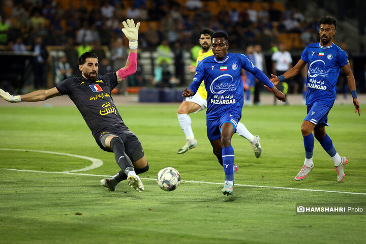 تصاویر بازی استقلال 2-0 صنعت نفت آبادان| صعود آبی‌ها به فینال جام حذفی