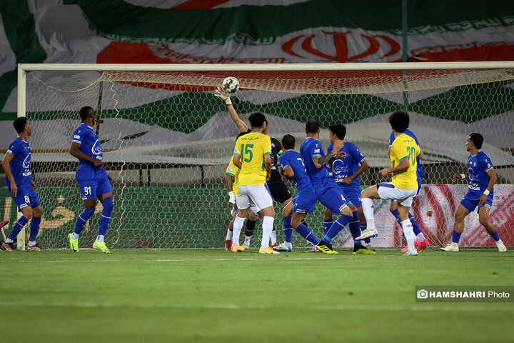 تصاویر بازی استقلال 2-0 صنعت نفت آبادان| صعود آبی‌ها به فینال جام حذفی