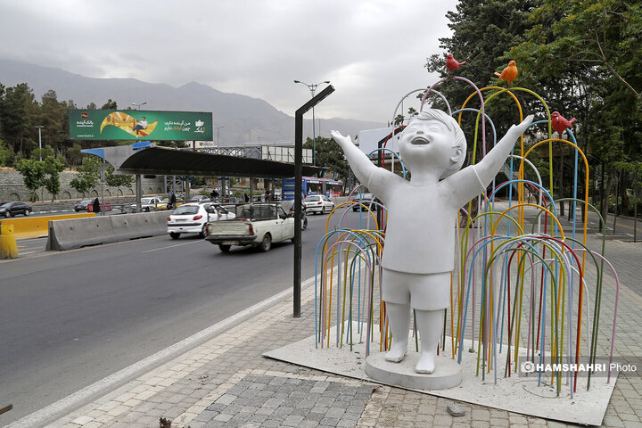 بوستان در حال ساخت ملل