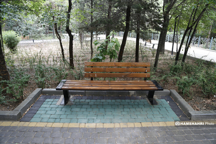 بوستان در حال ساخت ملل