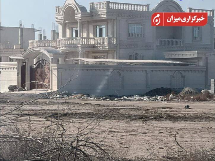 تصاویری از ۳۰ منزل لوکس گران قیمت قاچاقچیان سوخت که شناسایی و ضبط شدند