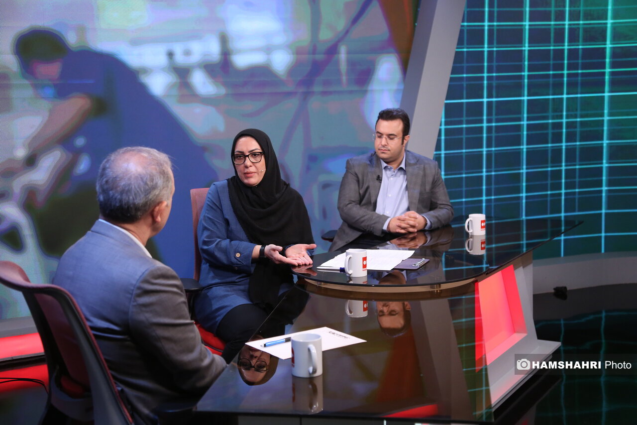 فعالیت پزشکان و پرستاران افغان در مراکز درمانی